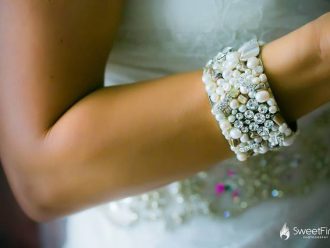 rhinestone-pearl-wedding-bracelet-chelsea-bond-jewelry
