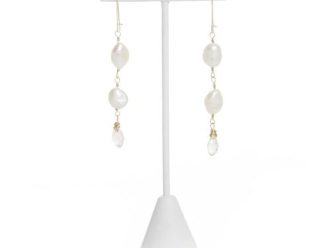 pearl and gold drop earrings