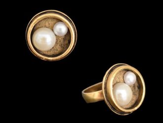 pearl ring