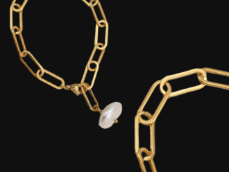 pearl bracelet