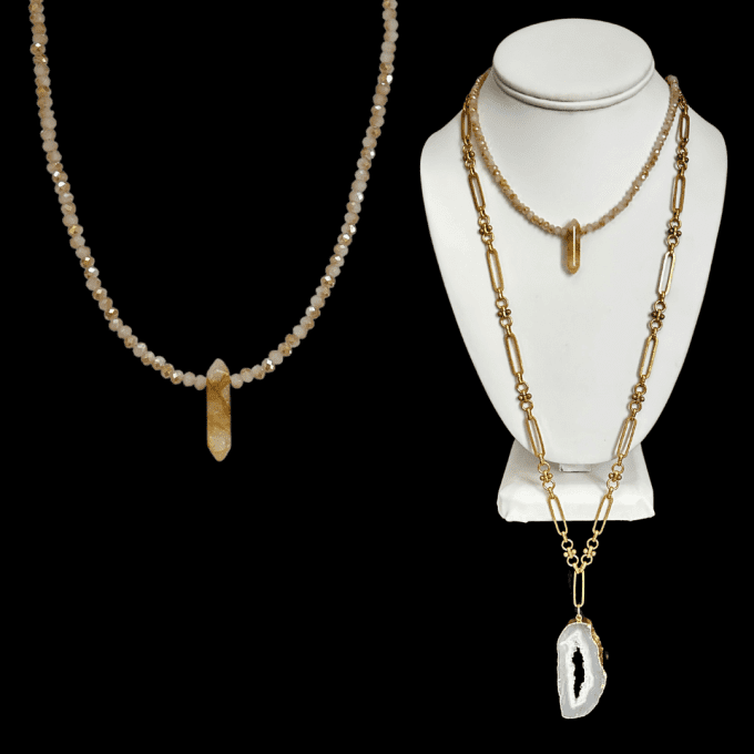 tulum crystal point necklace-min