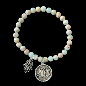 Stretch bracelet with charms